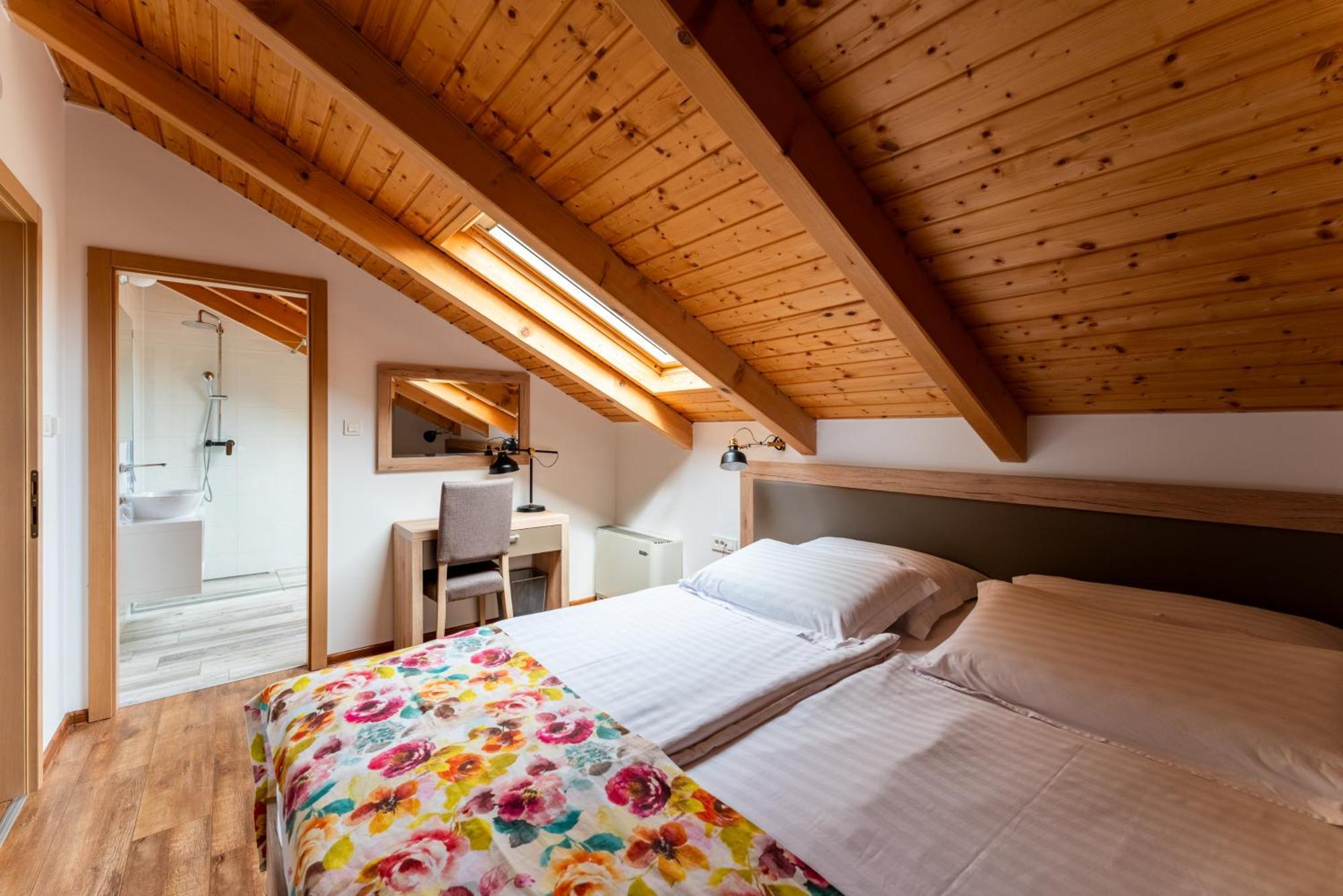 Bed&Breakfast Vinarija Coner Bjelovar Luaran gambar