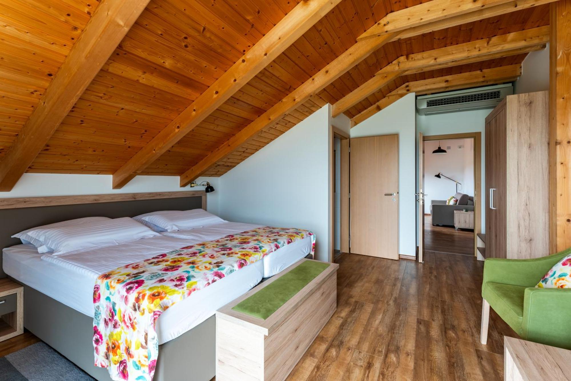 Bed&Breakfast Vinarija Coner Bjelovar Bilik gambar