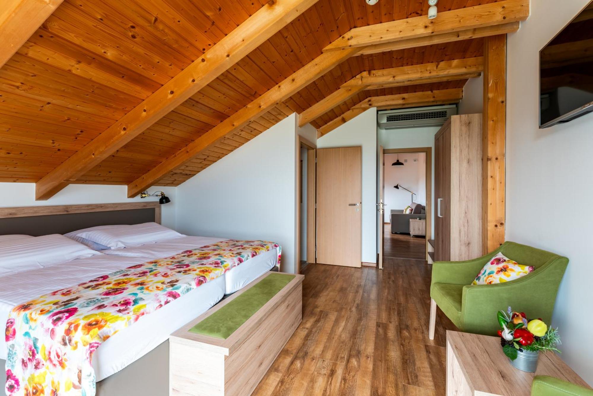 Bed&Breakfast Vinarija Coner Bjelovar Luaran gambar