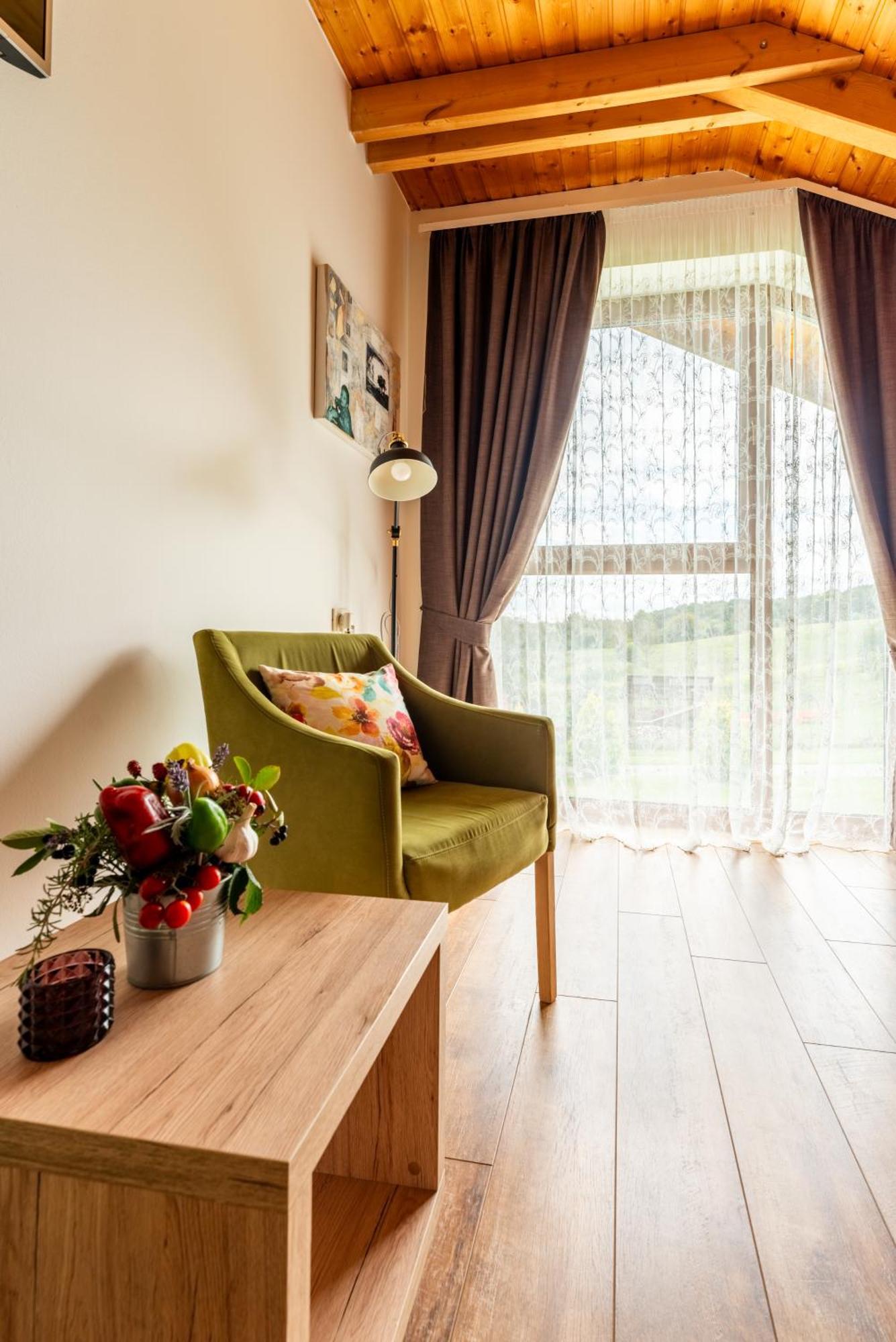 Bed&Breakfast Vinarija Coner Bjelovar Luaran gambar