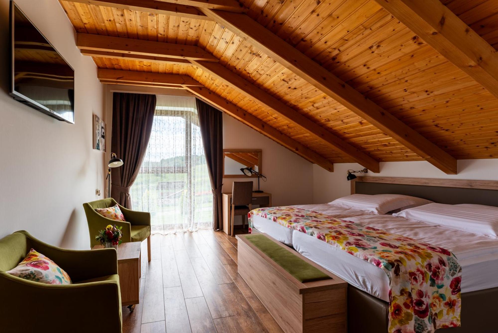 Bed&Breakfast Vinarija Coner Bjelovar Luaran gambar