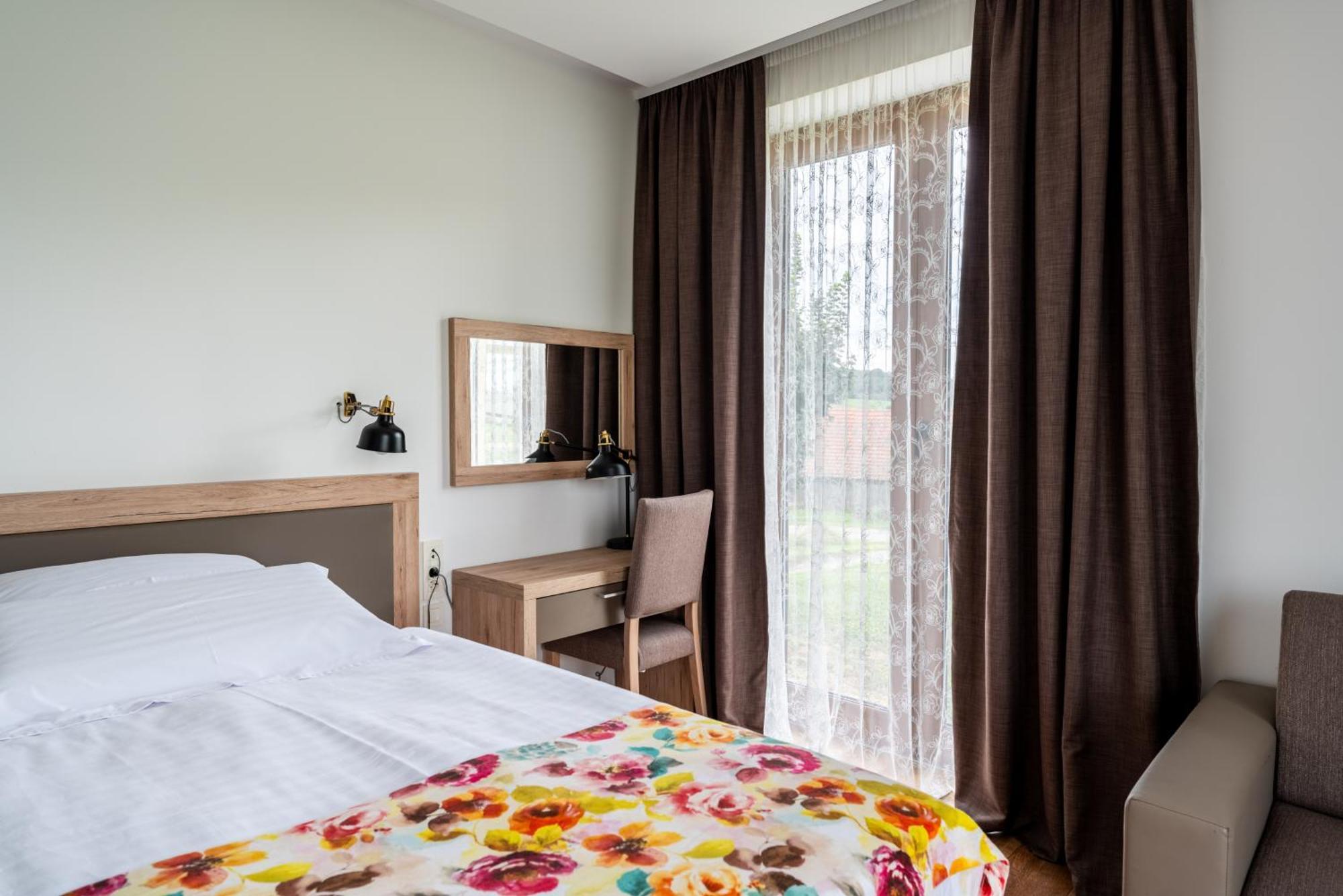 Bed&Breakfast Vinarija Coner Bjelovar Luaran gambar