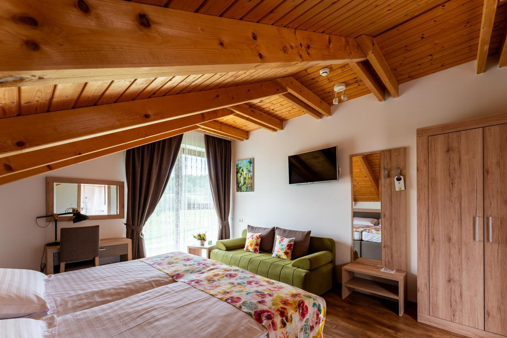 Bed&Breakfast Vinarija Coner Bjelovar Luaran gambar